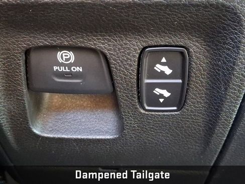 Used 2019 RAM 1500 Big Horn AWD/4WD image 32