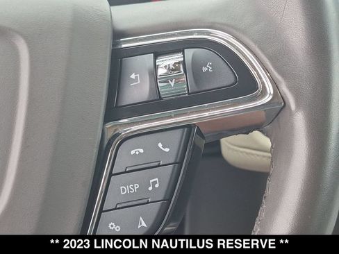 Used 2023 Lincoln Nautilus Reserve w/ Equipment Group 202A AWD/4WD image 8