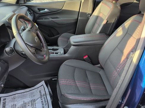 Used 2023 Chevrolet Equinox RS image 16