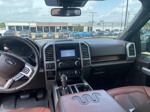 Used 2019 Ford F150 King Ranch w/ Equipment Group 601A Luxury AWD/4WD image 16