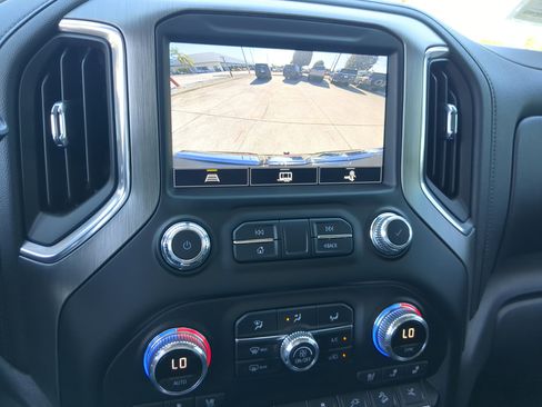 Used 2021 GMC Sierra 1500 Denali w/ Denali Premium Package image 26
