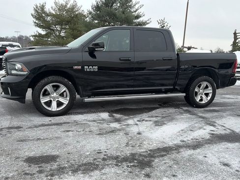 Used 2015 RAM 1500 Sport w/ Convenience Group image 4
