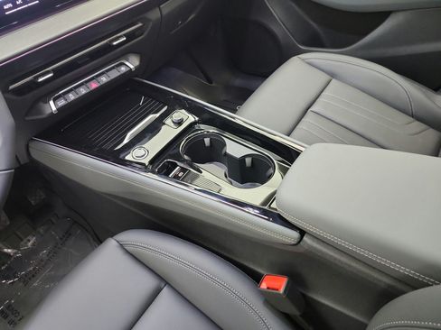 New 2026 Audi Q3 quattro 2.0T AWD/4WD image 10