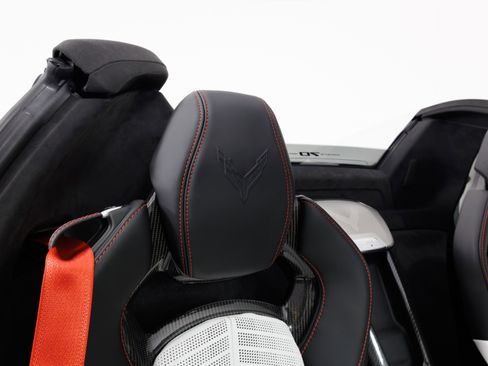 Used 2023 Chevrolet Corvette Z06 image 39