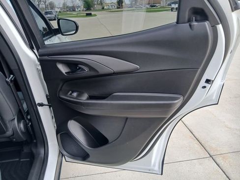Certified 2023 Chevrolet TrailBlazer RS FWD image 18