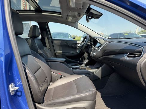 Used 2023 Chevrolet Malibu LT FWD image 18