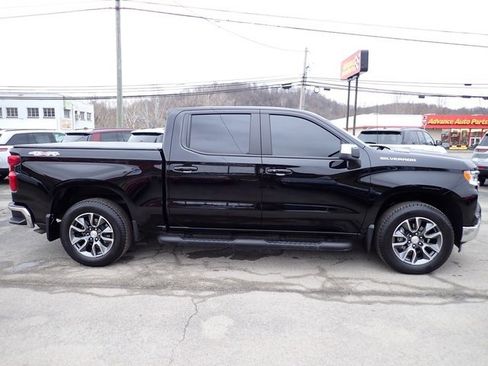 Used 2025 Chevrolet Silverado 1500 LT image 9