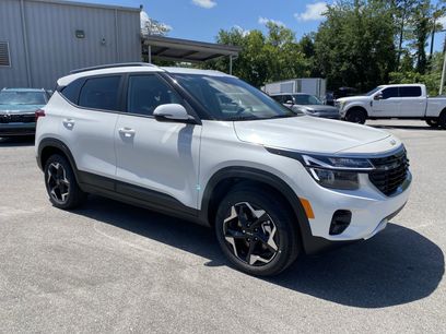 New 2025 Kia Seltos S