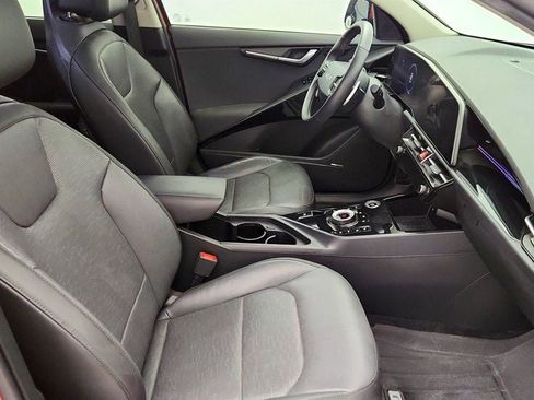 Used 2023 Kia Niro Wave image 22