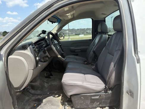 Used 2007 Chevrolet Silverado 2500 W/T RWD image 9