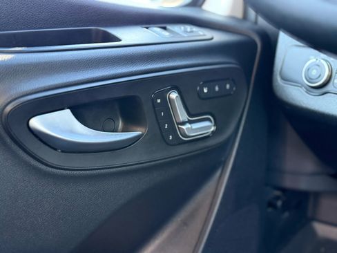 Used 2020 Mercedes-Benz Sprinter 2500 image 20