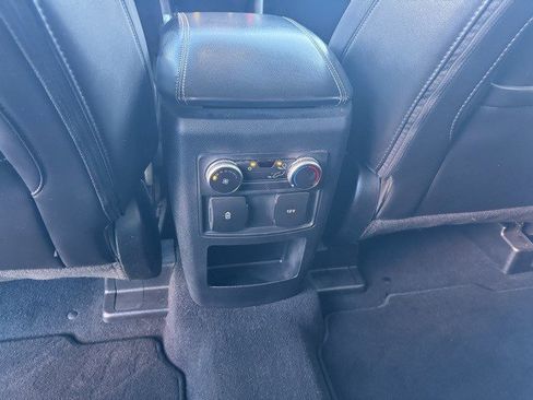 Used 2021 Ford Explorer XLT w/ Equipment Group 202A image 26