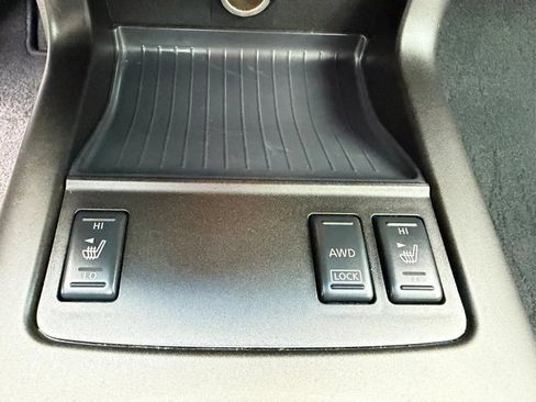 Used 2009 Nissan Murano LE AWD/4WD image 25