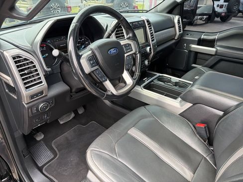 Used 2018 Ford F250 Platinum w/ Platinum Ultimate Package AWD/4WD image 41