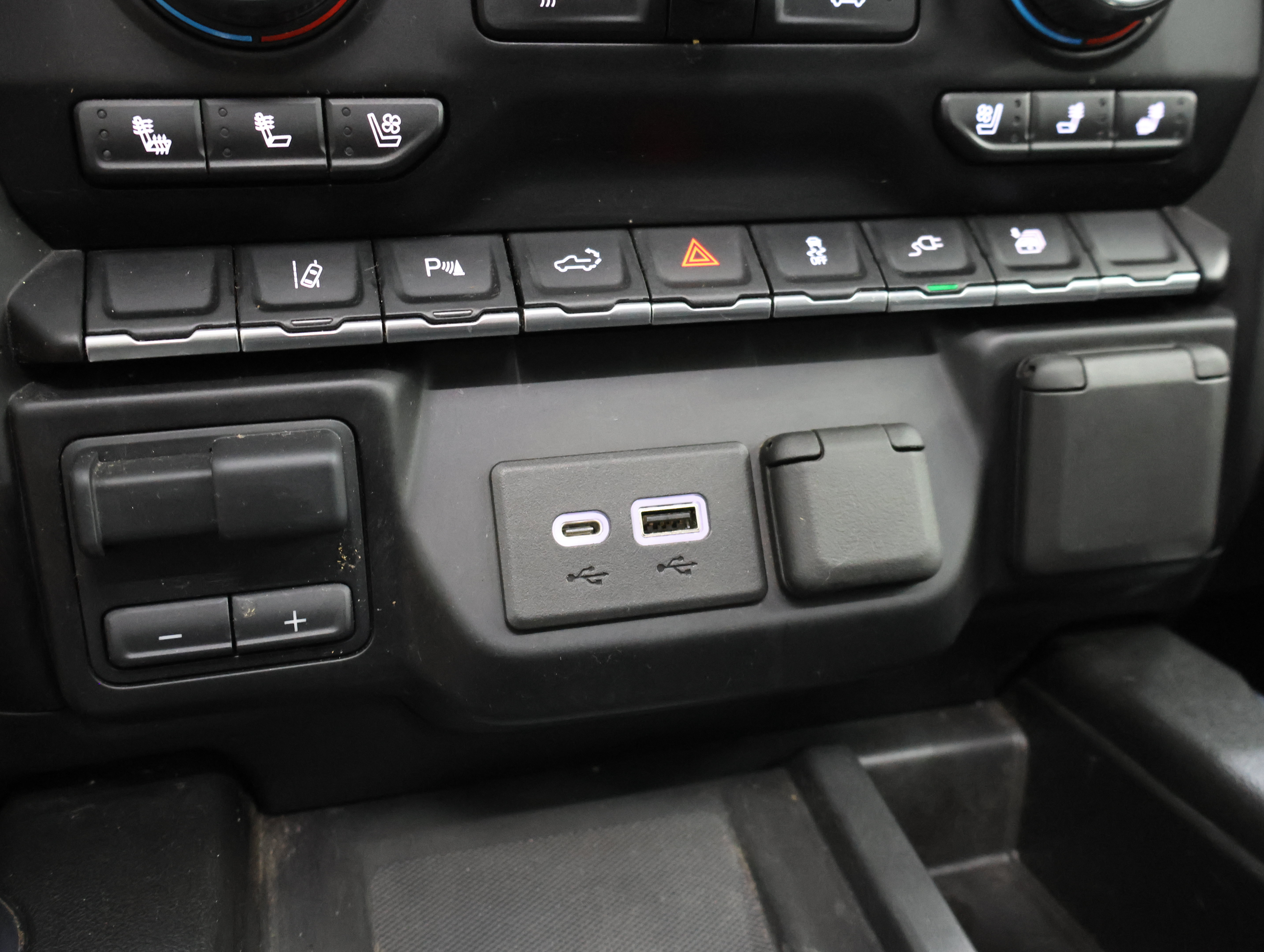 Used 2022 Chevrolet Silverado 2500 High Country AWD/4WD image 55