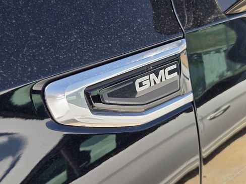 Used 2021 GMC Yukon XL Denali w/ Denali Premium Package AWD/4WD image 25