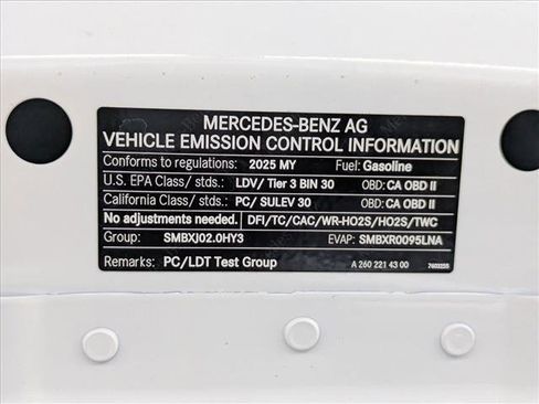 Certified 2025 Mercedes-Benz GLB 250 image 27