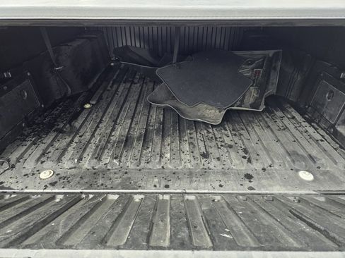 Used 2018 Toyota Tacoma TRD Off-Road image 6