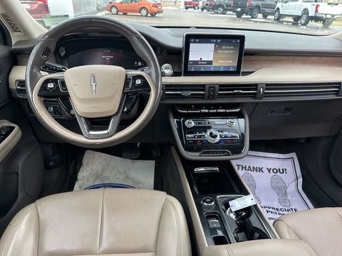 Used 2021 Lincoln Corsair Reserve image 20