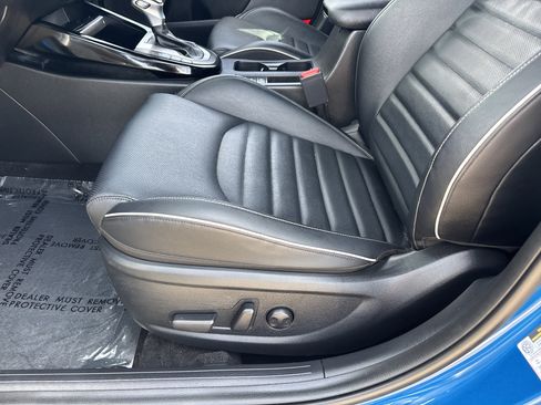 Certified 2022 Kia Forte GT-Line w/ GT-Line Premium Package FWD image 20