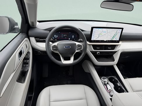 New 2026 Ford Explorer Active w/ Active Comfort Package AWD/4WD image 7
