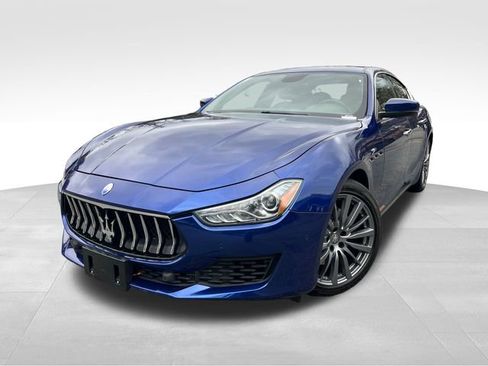 Used 2018 Maserati Ghibli GranSport image 9