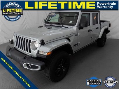 Used 2023 Jeep Gladiator Sport