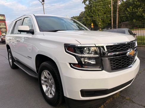Used 2018 Chevrolet Tahoe LT RWD image 3