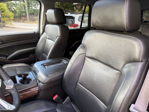 Used 2015 GMC Yukon SLT w/ Open Road Package image 17