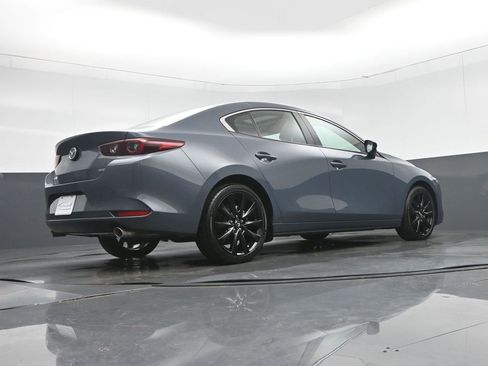 Used 2022 MAZDA MAZDA3 s image 55