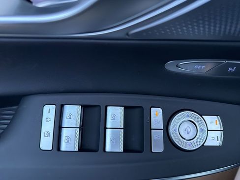 New 2026 Genesis GV70 2.5T Sport Prestige AWD/4WD image 15