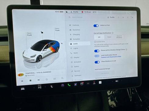 Used 2023 Tesla Model 3 Standard Range image 38