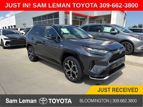 Used 2023 Toyota RAV4 XSE w/ Weather Package AWD/4WD image 1
