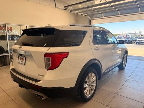 Used 2023 Ford Explorer King Ranch w/ Technology Package AWD/4WD image 8
