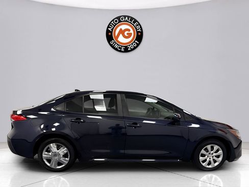 Used 2020 Toyota Corolla LE FWD image 8