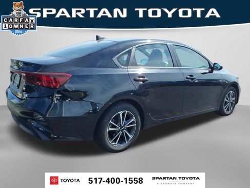 Used 2024 Kia Forte LXS FWD image 6