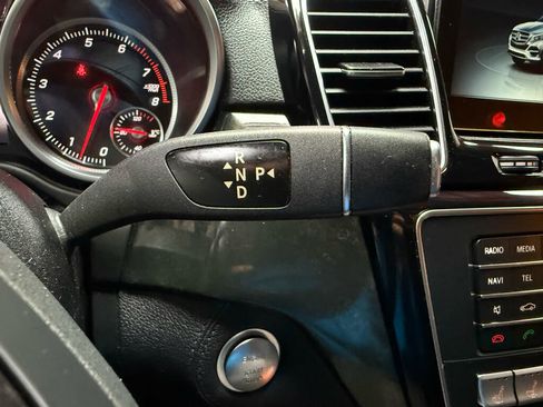 Used 2016 Mercedes-Benz GLE 400 4MATIC image 17
