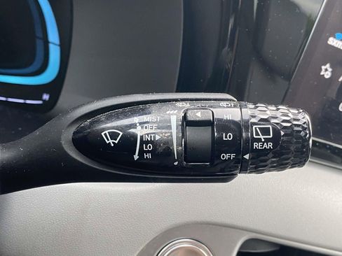 Used 2024 Hyundai Palisade SEL FWD image 24