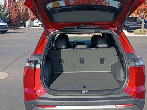 New 2026 Chevrolet Equinox LT image 23