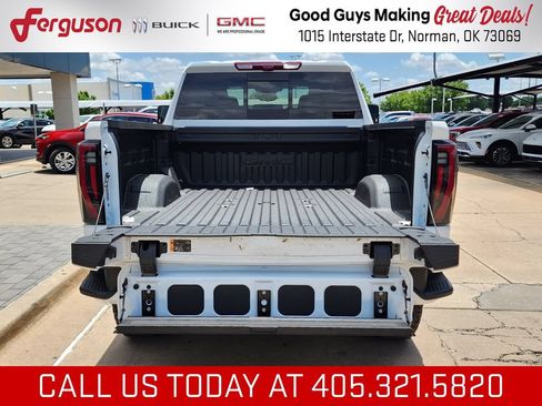 New 2026 GMC Sierra 2500 AT4 w/ AT4 Premium Plus Package AWD/4WD image 53