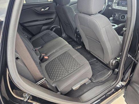 Used 2022 Chevrolet Blazer LT w/ Redline Edition FWD image 12