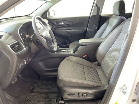 Used 2024 Chevrolet Equinox LT w/ LPO, Floor Liner Package image 24