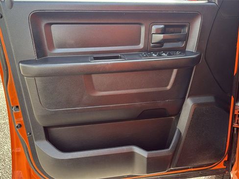 Used 2019 RAM 1500 Express w/ Express Value Package image 16