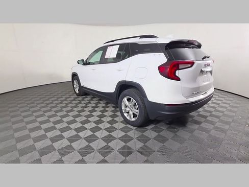 Used 2022 GMC Terrain SLE w/ Driver Convenience Package FWD image 43