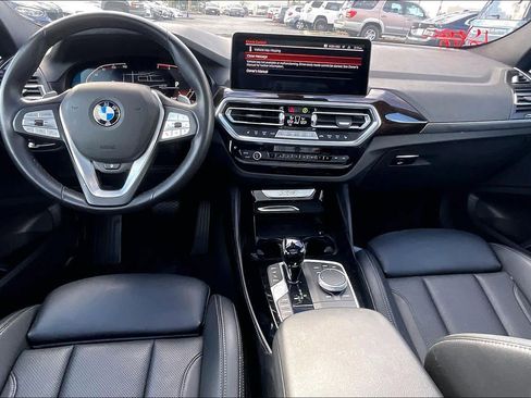 Used 2024 BMW X4 xDrive30i image 16