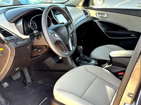 Used 2017 Hyundai Santa Fe Sport image 15