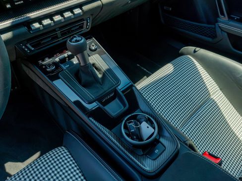 Used 2024 Porsche 911 GT3 RS RWD image 64