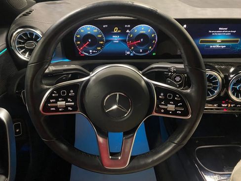 Used 2023 Mercedes-Benz CLA 250 4MATIC image 8