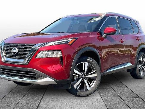 Used 2023 Nissan Rogue Platinum FWD image 1