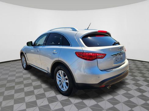 Used 2014 INFINITI QX70 AWD w/ Premium Package image 3